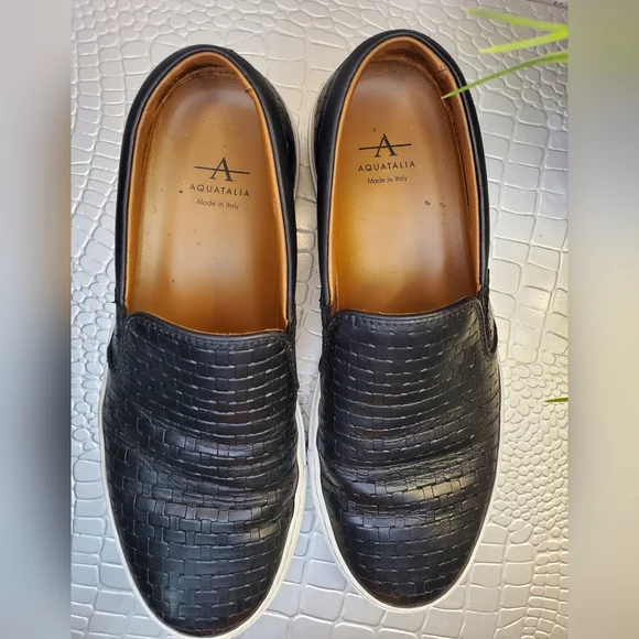 Aquatalia Women's Ashlynn Embossed Slip-On Leather Italy Black Wove Sneakers